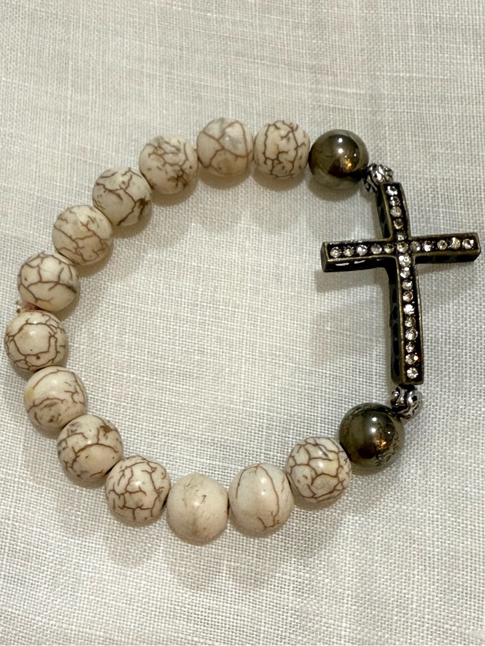Beaded Cross Stretch Bracelet in Cream with Gunmetal Accent
